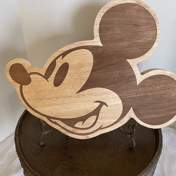 Disney Mickey Mouse LARGE Wood Cutting Charcuterie Board Built to Last NEW - Picture 1 of 5